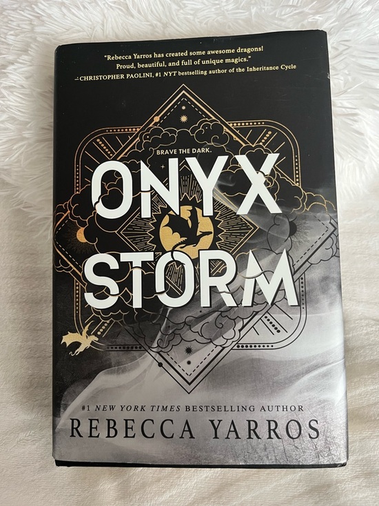 Other - Onyx Storm by Rebecca Yarros - Hardcover Book